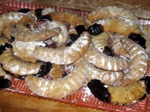 slovak walnut cookie coated with powdered sugar