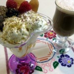 fruit-sundae-zmrzlinovy-pohar