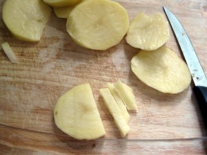 sliced potatos