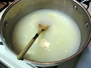 garlic soup cooking