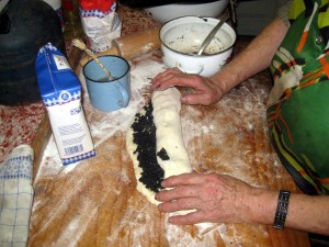 poppy seed roll