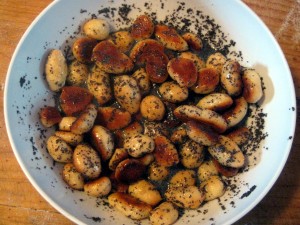 bobalky, opekance, pupacky (slovak poppy seed bread)