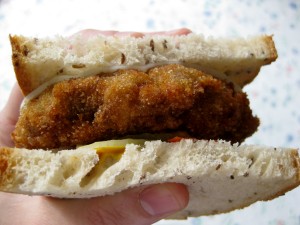 fasirka, fried meat pattie, sandwich