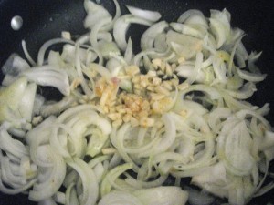 onions with garlic