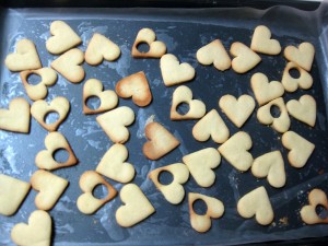shortbread christmas cookies after baking