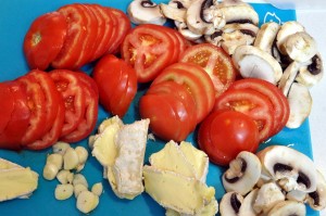 sliced tomatoes