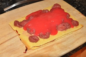 making strawberry pudding cake