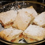 Apple Cake (Jablkový Koláč)